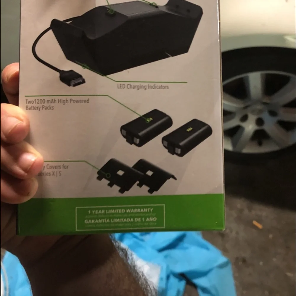 Charging dock and battery